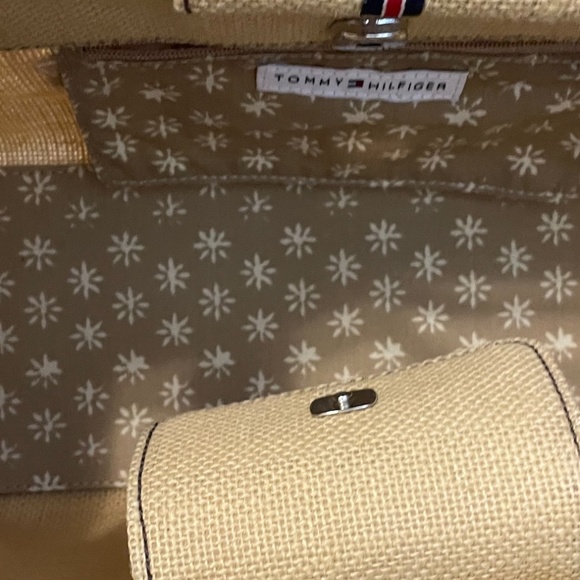 Tommy Hilfiger" fun in the sun" Canvas Tan Bag/Purse Beach Comber, New - Picture 5 of 7